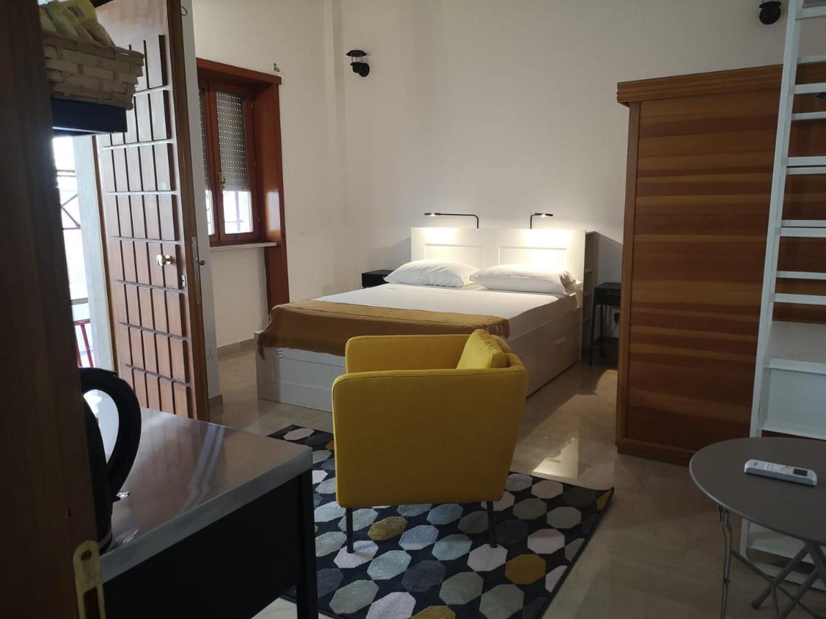 Mono Relax Appartement Lecce Buitenkant foto